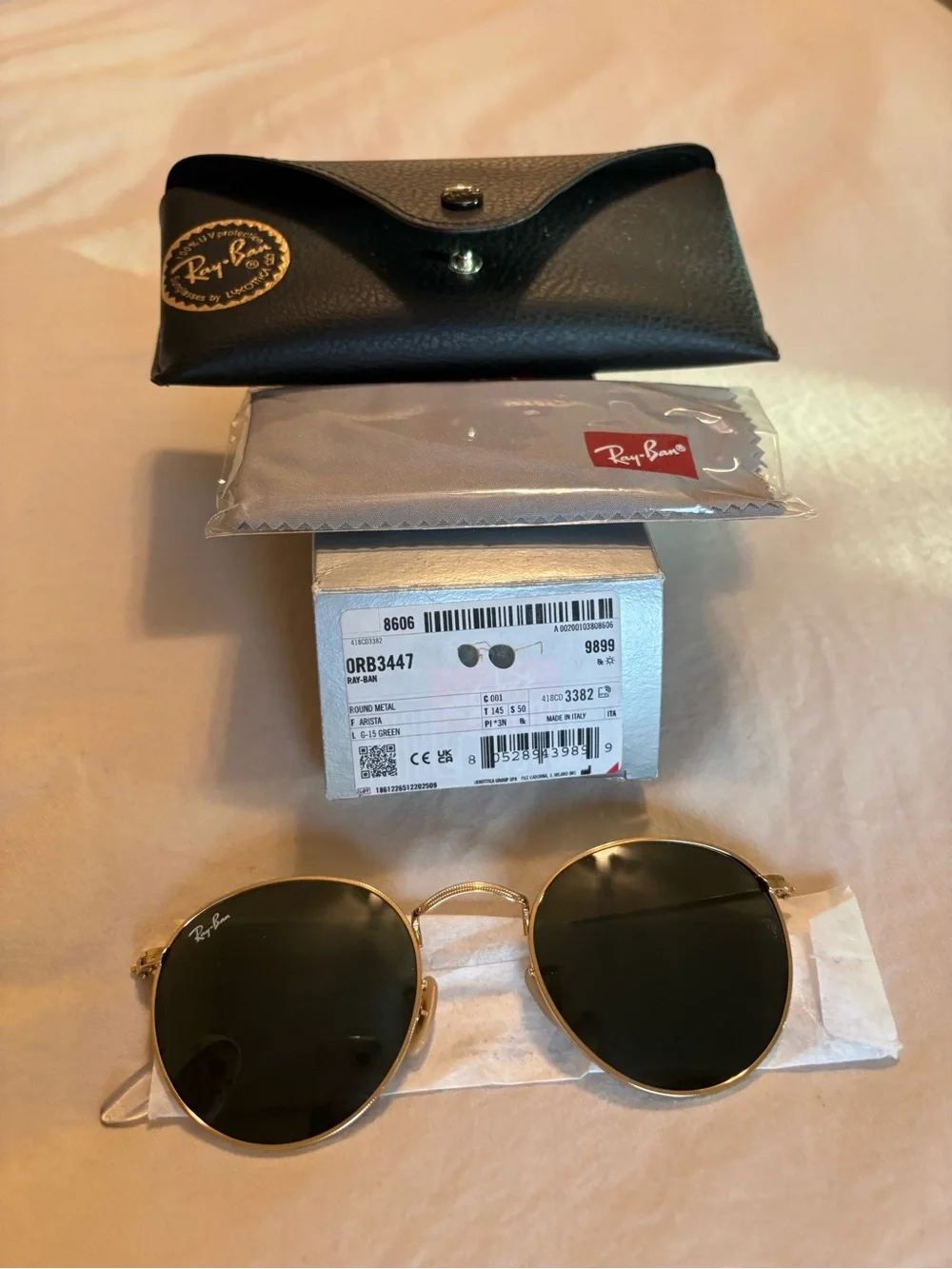 Ray-Ban Gold Frame Sunglasses with Dark Green Lenses